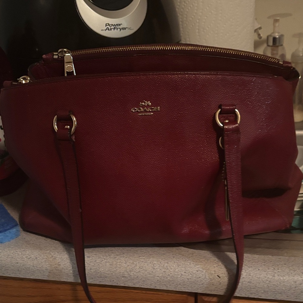 Coach Burgundy Leather Shoulder Bag